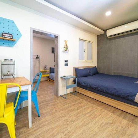 81 Boat Apartment Jiaoxi Exterior foto
